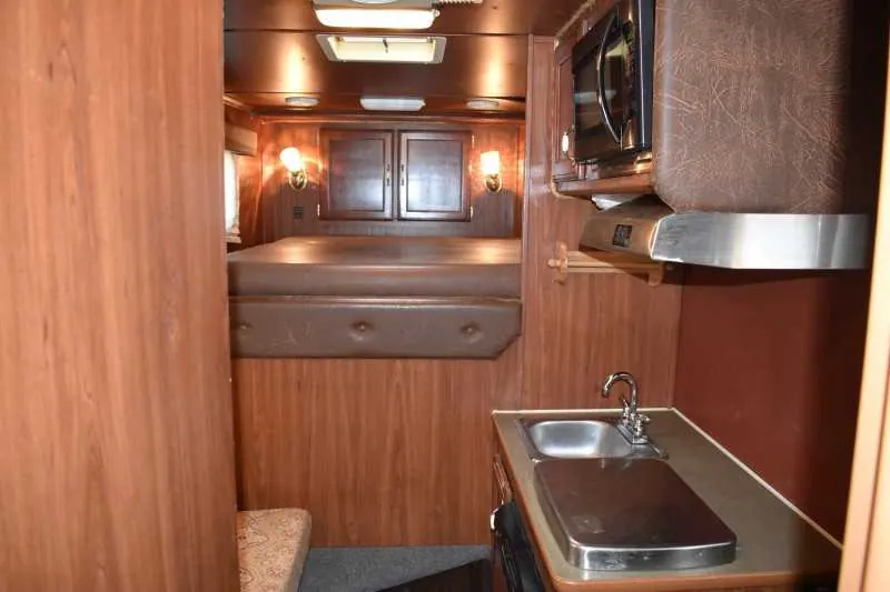 2006 Exiss 7407LQ 4 Horse Trailer with 7' Short Wall