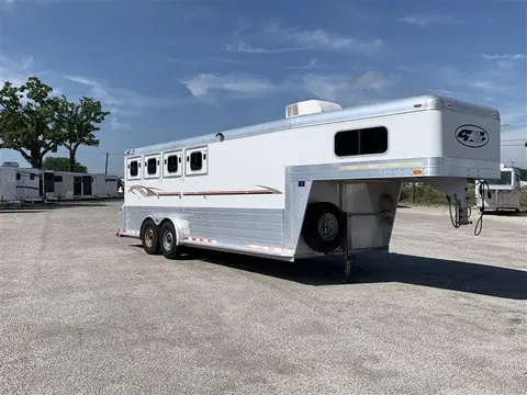 2007 4-Star 4 Horse Slant Gooseneck