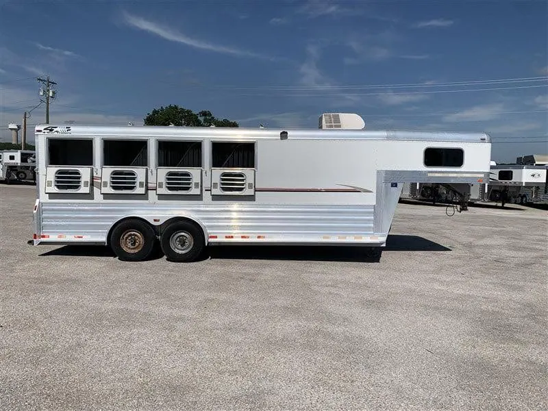 2007 4-Star 4 Horse Slant Gooseneck