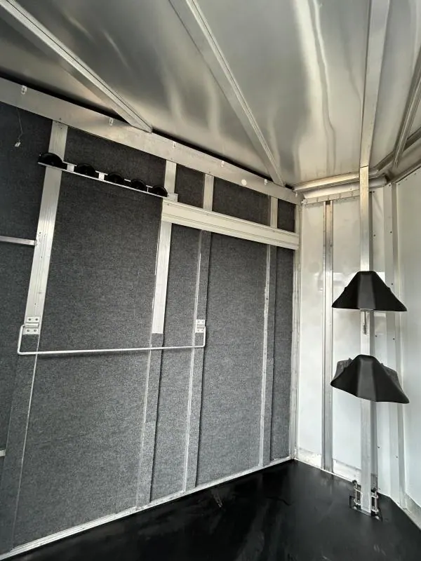 2007 Exiss 2 Horse Trailer