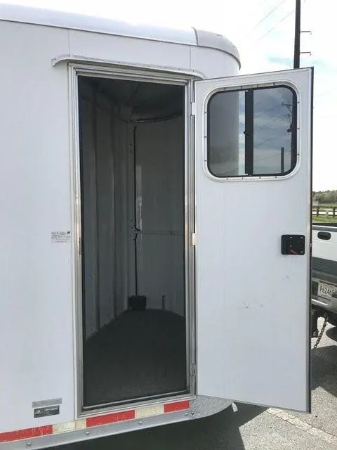 2010 Merhow 2 Horse Slant