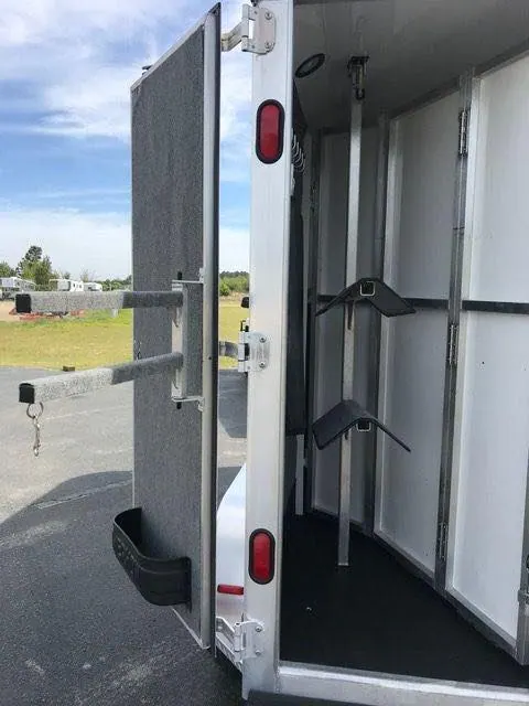 2010 Merhow 2 Horse Slant