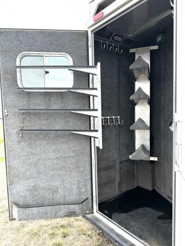 2011 Platinum Coach 4 Horse 15 SW Rear Load Horse Trailer
