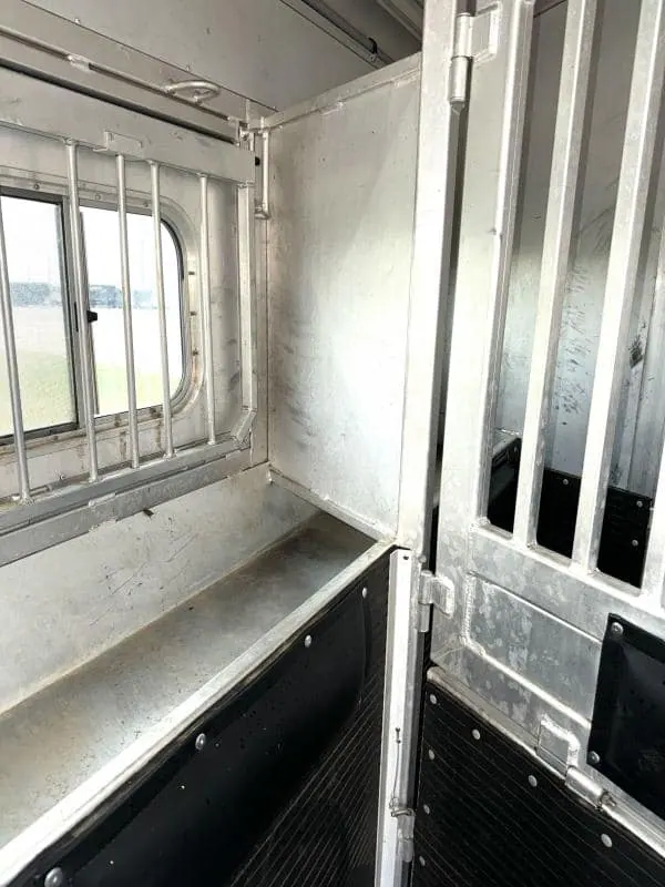 2011 Platinum Coach 4 Horse 15 SW Rear Load Horse Trailer
