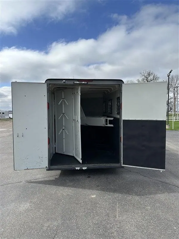 2013 Hawk 3 Horse Bumper Pull