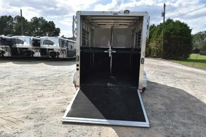 2018 Lakota 2HBPST 2 Horse Trailer