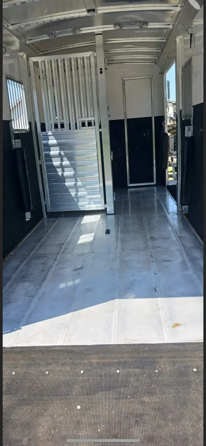 2019 4 Star 2+1 Gooneck Horse Trailer