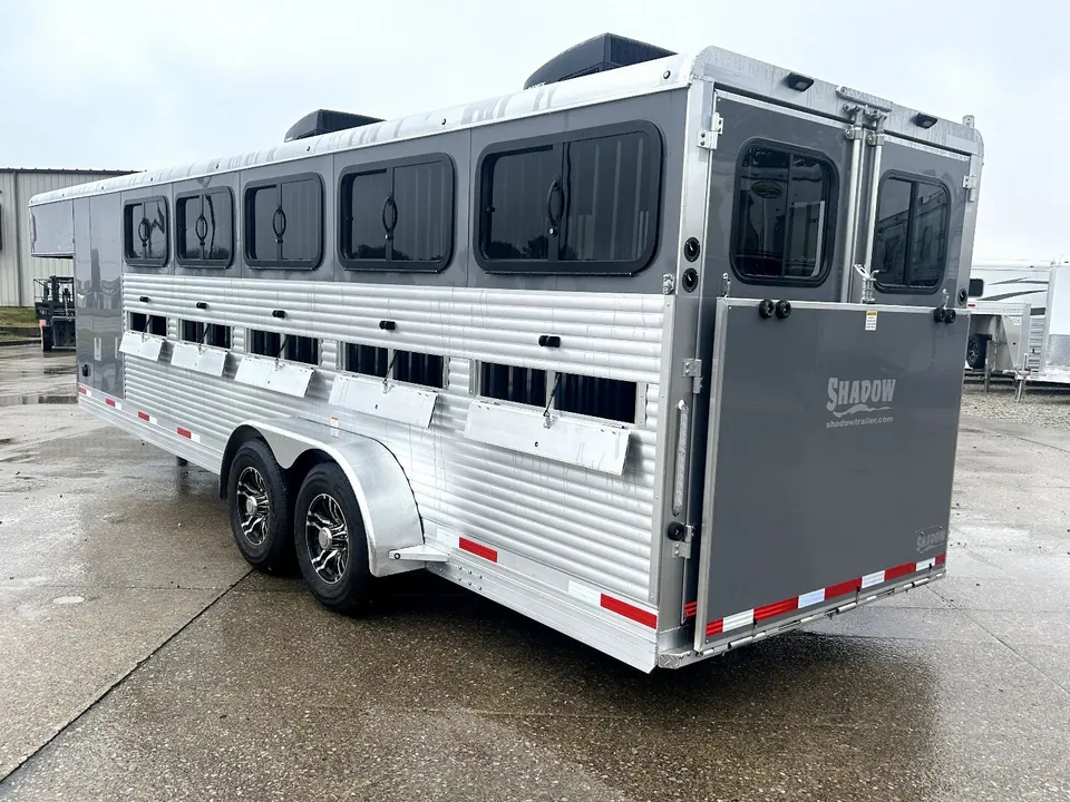 2026 Shadow 10 Pen Supreme Gooseneck Stock Combo Trailer