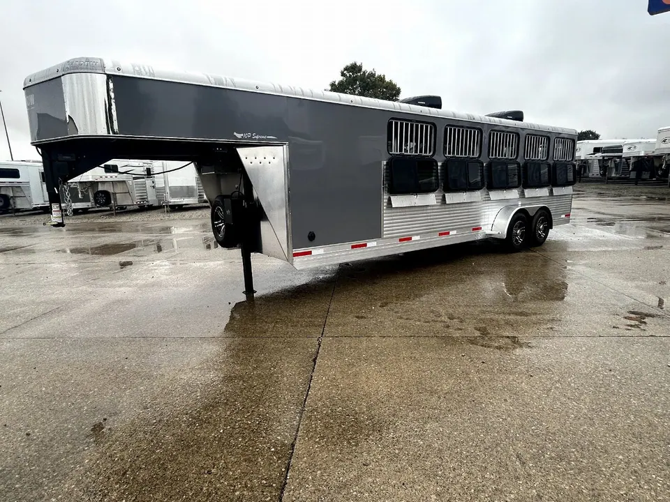 2026 Shadow 10 Pen Supreme Gooseneck Stock Combo Trailer