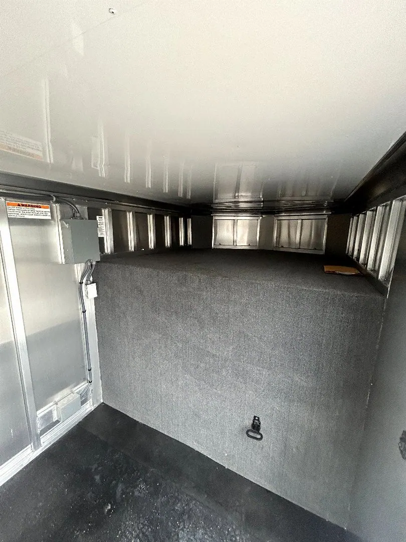 2026 Shadow 10 Pen Supreme Gooseneck Stock Combo Trailer