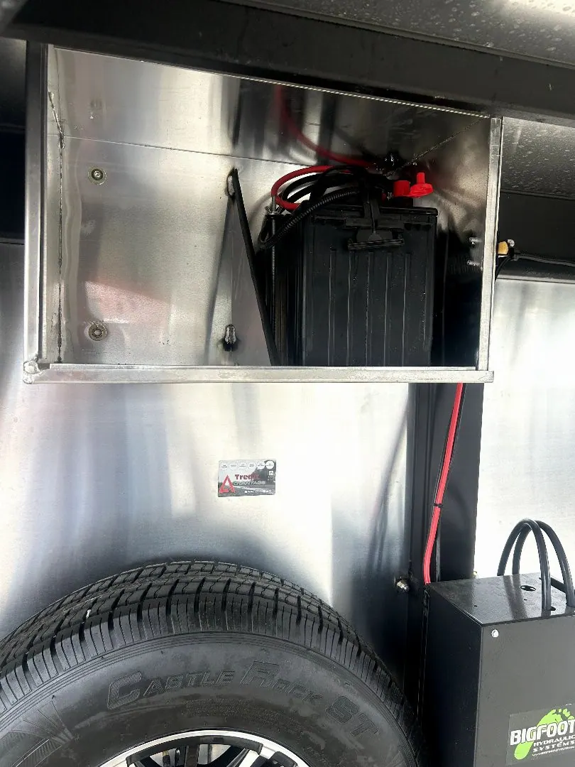 2026 Shadow 10 Pen Supreme Gooseneck Stock Combo Trailer