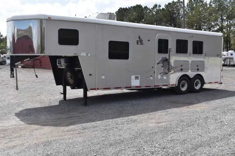 2007 American Spirit 8308LQ 3 Horse Trailer with 8' Short Wall