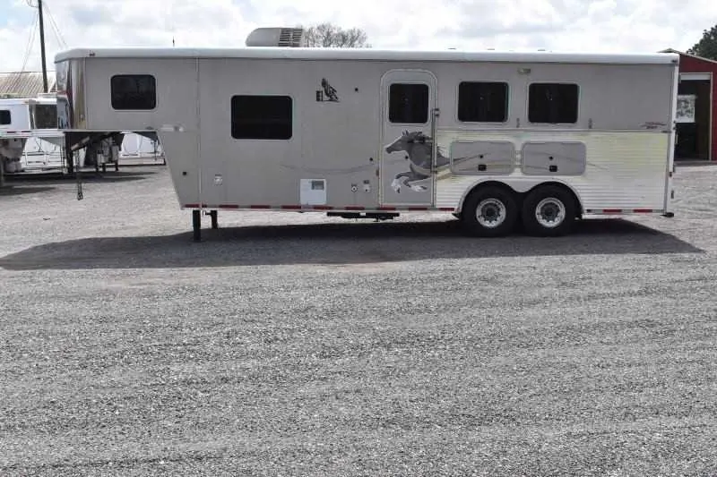 2007 American Spirit 8308LQ 3 Horse Trailer with 8' Short Wall
