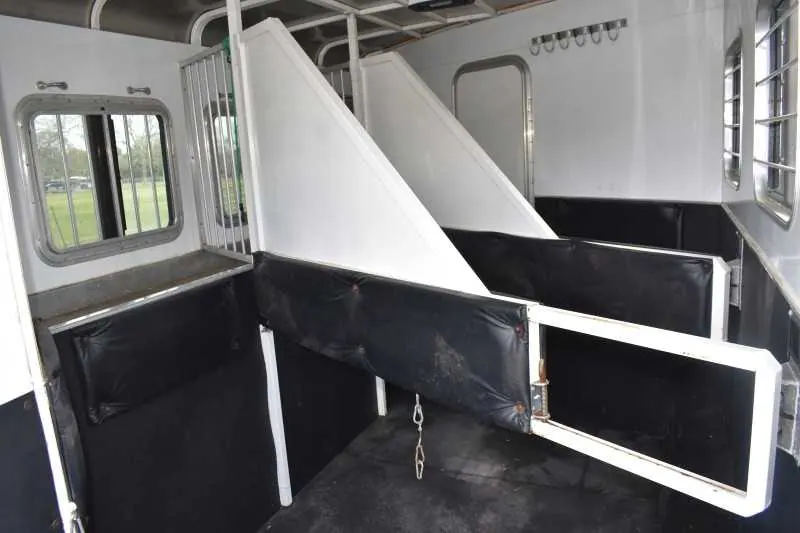 2007 American Spirit 8308LQ 3 Horse Trailer with 8' Short Wall