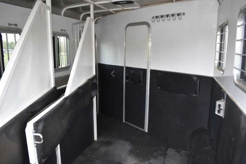 2007 American Spirit 8308LQ 3 Horse Trailer with 8' Short Wall
