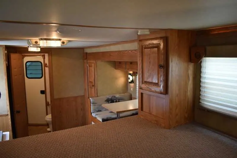 2007 American Spirit 8410GLQ 4 Horse Trailer with 10' Short Wall
