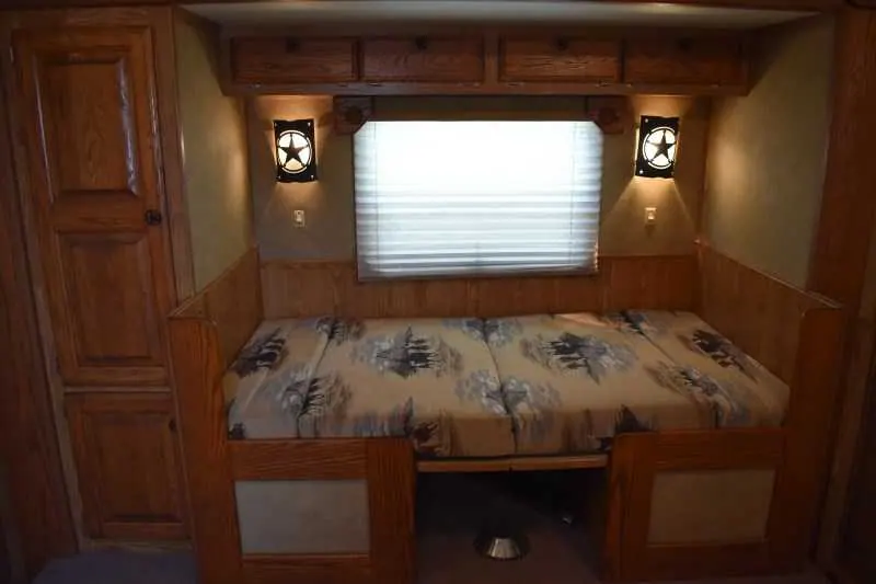2007 American Spirit 8410GLQ 4 Horse Trailer with 10' Short Wall
