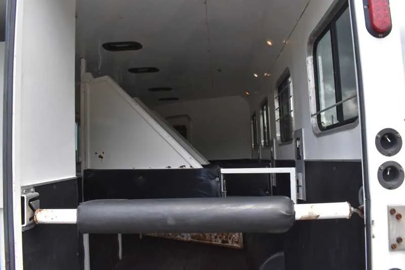 2007 American Spirit 8410GLQ 4 Horse Trailer with 10' Short Wall