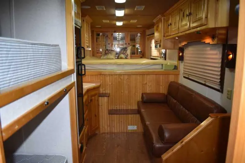 2003 Bloomer 8414LQ 4 Horse Trailer with 14' Short Wall