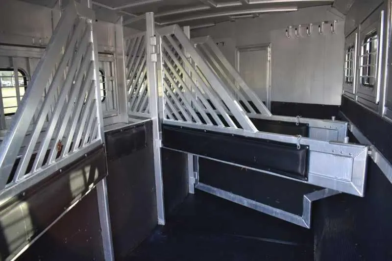 2003 Bloomer 8414LQ 4 Horse Trailer with 14' Short Wall