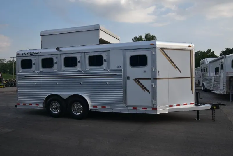 2008 C and C Trailers 4 Horse Bumper Horse Trailer