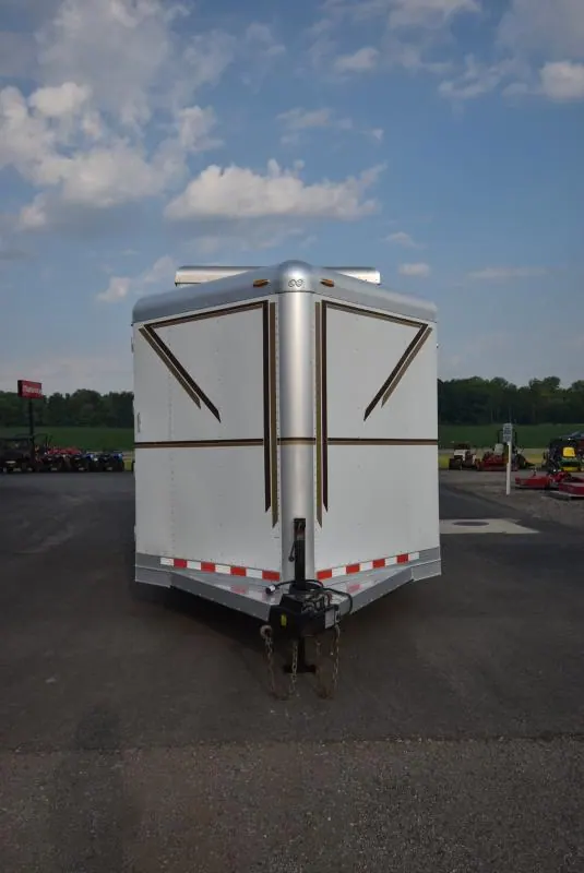 2008 C and C Trailers 4 Horse Bumper Horse Trailer