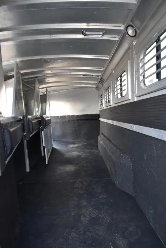 2008 C and C Trailers 4 Horse Bumper Horse Trailer