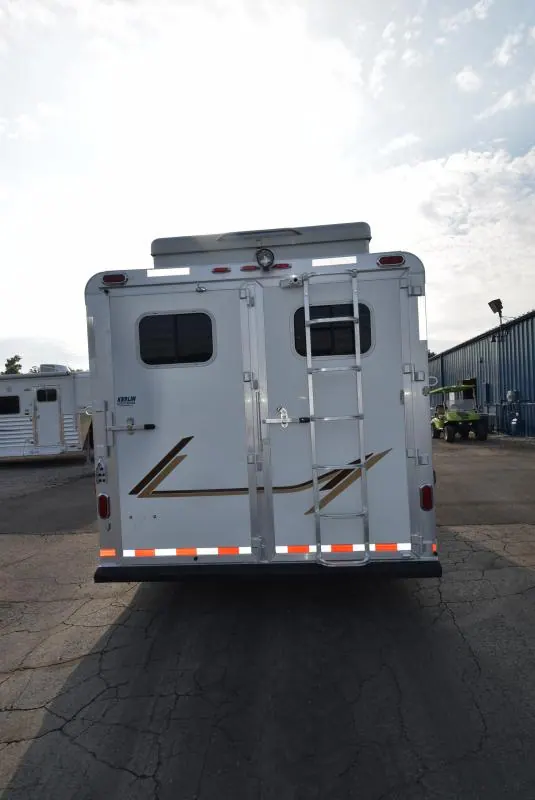 2008 C and C Trailers 4 Horse Bumper Horse Trailer