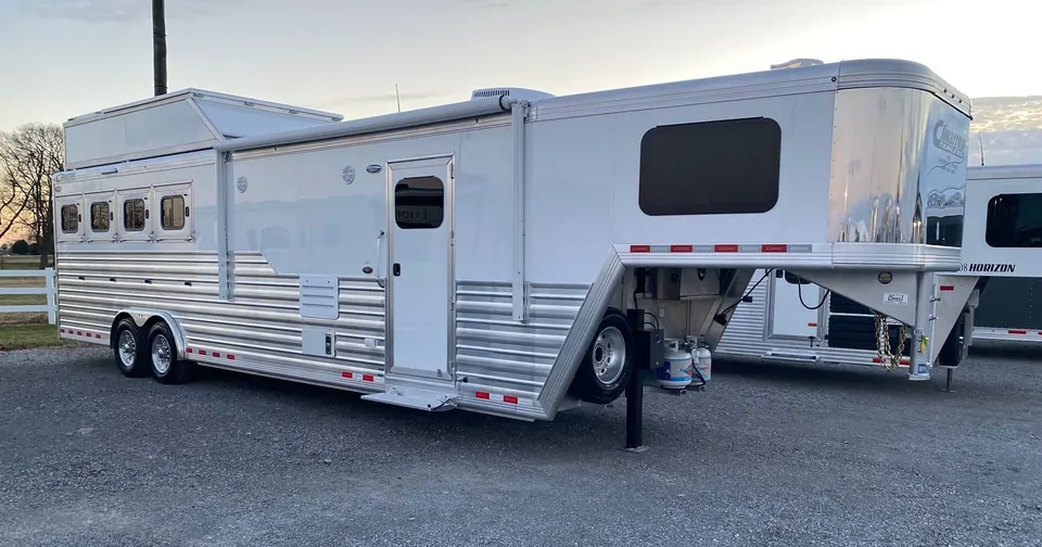 2024 Cimarron Trailers 8412 Outback Customs 4 Horse LQ