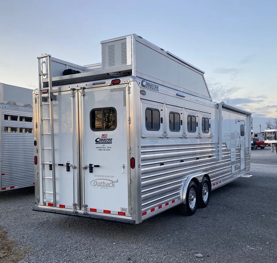 2024 Cimarron Trailers 8412 Outback Customs 4 Horse LQ