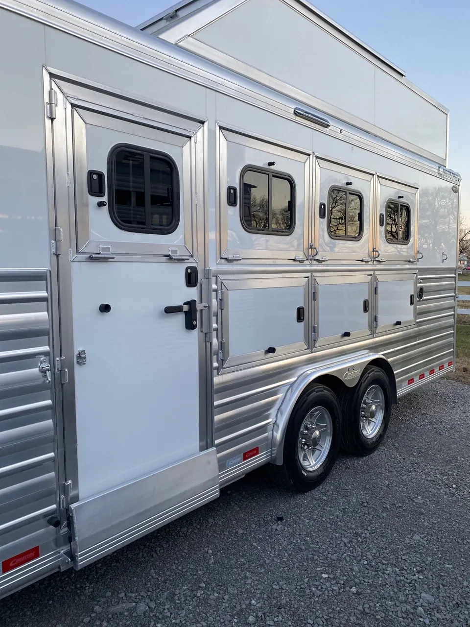 2024 Cimarron Trailers 8412 Outback Customs 4 Horse LQ