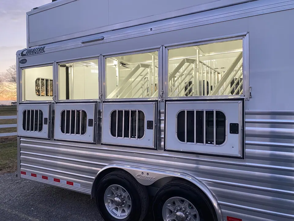 2024 Cimarron Trailers 8412 Outback Customs 4 Horse LQ