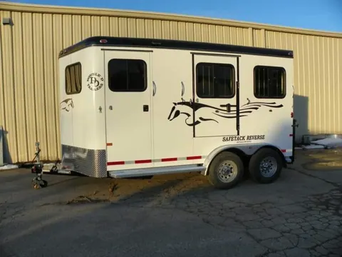 2022 Double D reverse slant 2 horse bumper pull