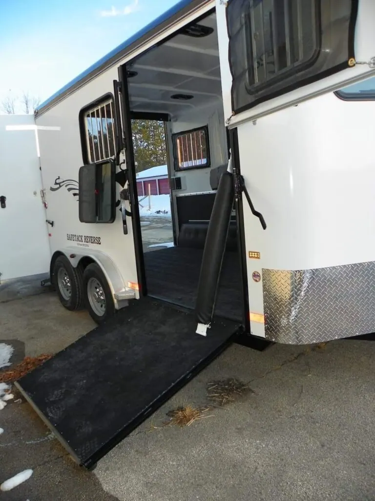 2022 Double D reverse slant 2 horse bumper pull