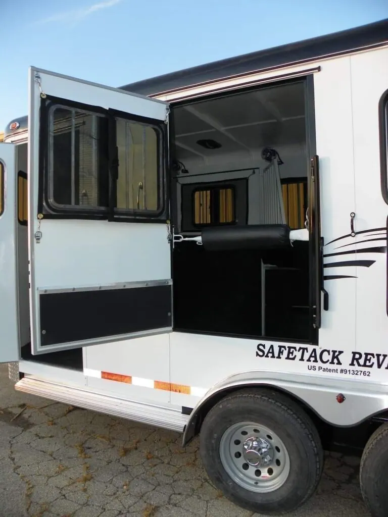 2022 Double D reverse slant 2 horse bumper pull