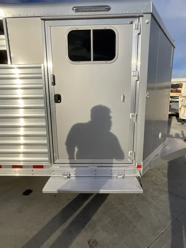 NEW 2024 Elite Trailers 5 Horse Stock Combo BP Horse Trailer