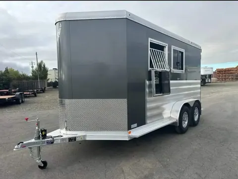 2012 Featherlite Model 9400 2HBP