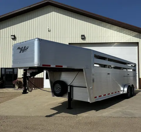 New 2024 Hillsboro 24' Livestock Trailer, Three Compartments