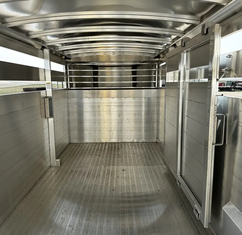 New 2024 Hillsboro 24' Livestock Trailer