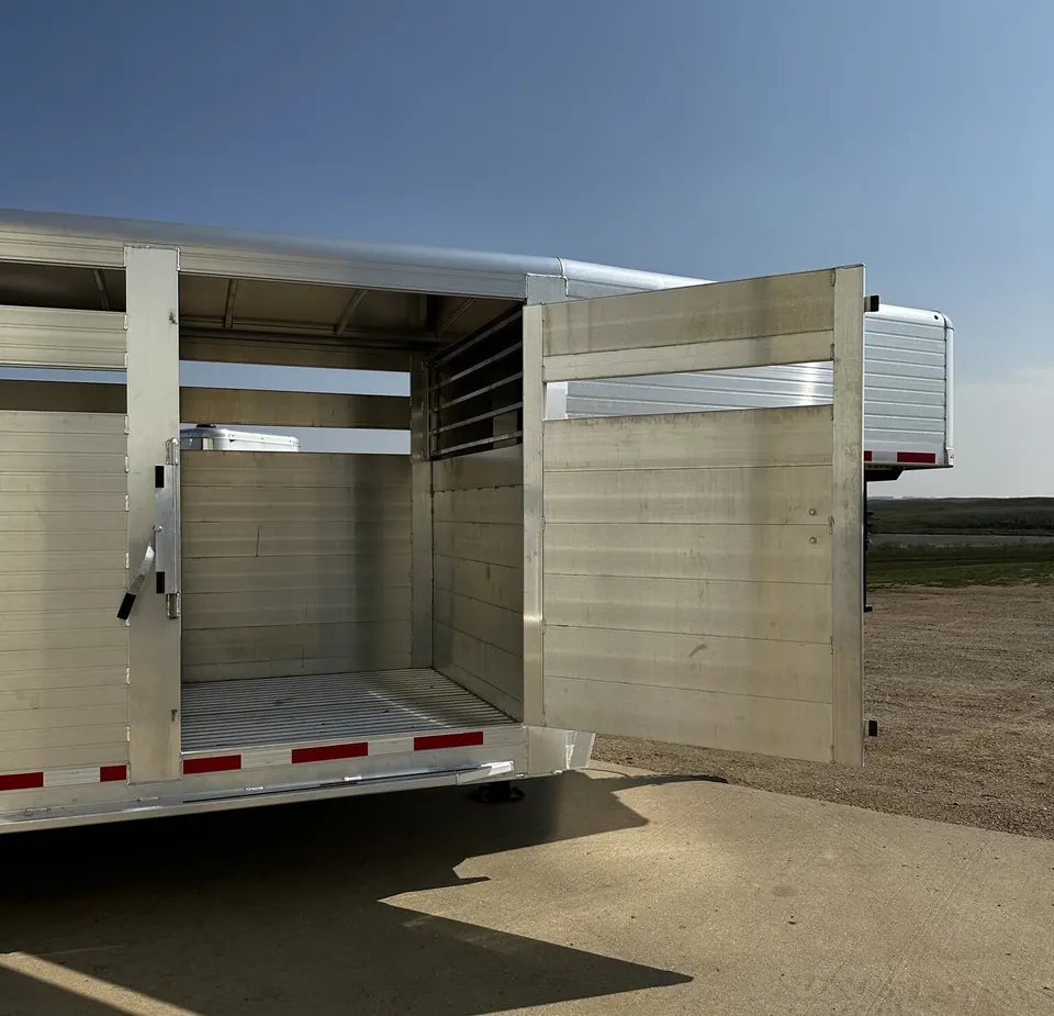 New 2024 Hillsboro 24' Livestock Trailer