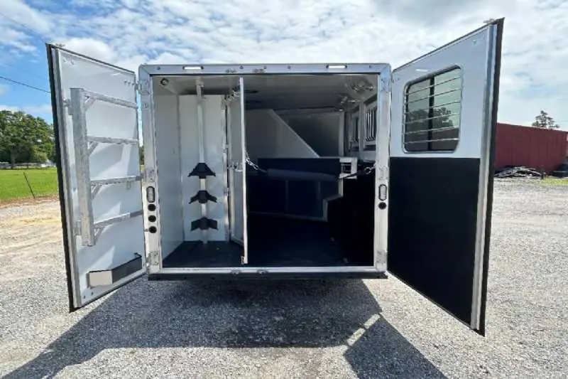 New 2024 Lakota 8313RKBGLQ Charger 3 Horse Trailer with 13' Short