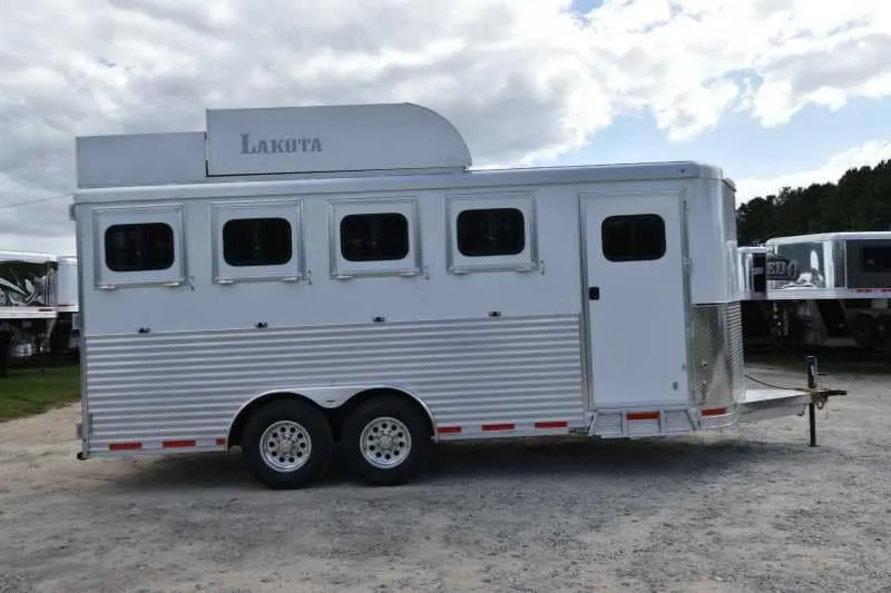 2018 Lakota 84HBPSL 4 Horse Trailer