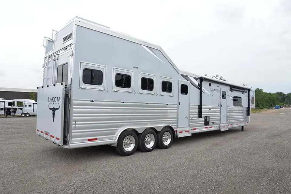 2024 Lakota Big Horn 8417 Double Slide 4 Horse Trailer