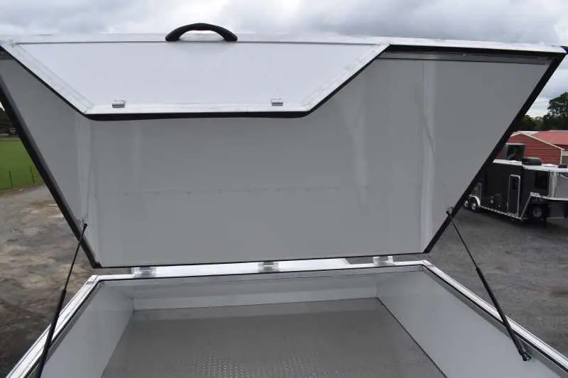 2021 Lakota BigHorn 8519TBB 5 Horse Trailer with 19' Short Wall