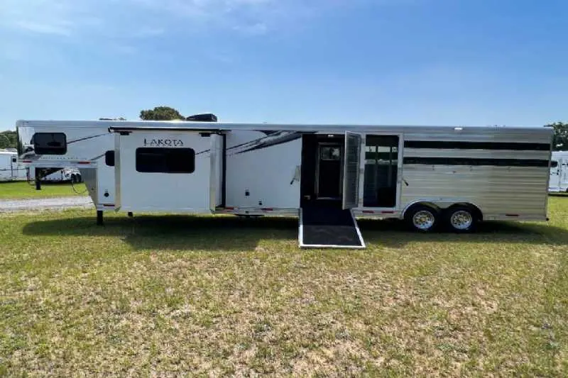2024 Lakota Charger LE81413SR Stock Trailer with 13' Short Wall