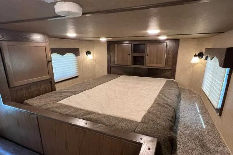 2024 Lakota Charger LE81413SR Stock Trailer with 13' Short Wall