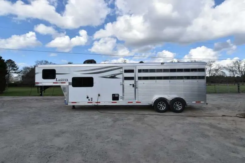 2018 Lakota Charger LQ Stock Trailer with 9' Short Wall