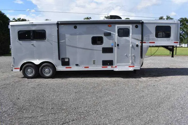 2020 Lakota Colt 8209SO 2 Horse Trailer with 9' Short Wall