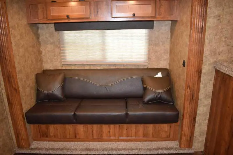 2020 Lakota Colt 8209SO 2 Horse Trailer with 9' Short Wall
