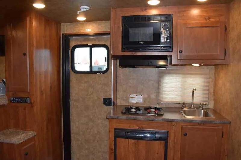 2020 Lakota Colt 8209SO 2 Horse Trailer with 9' Short Wall